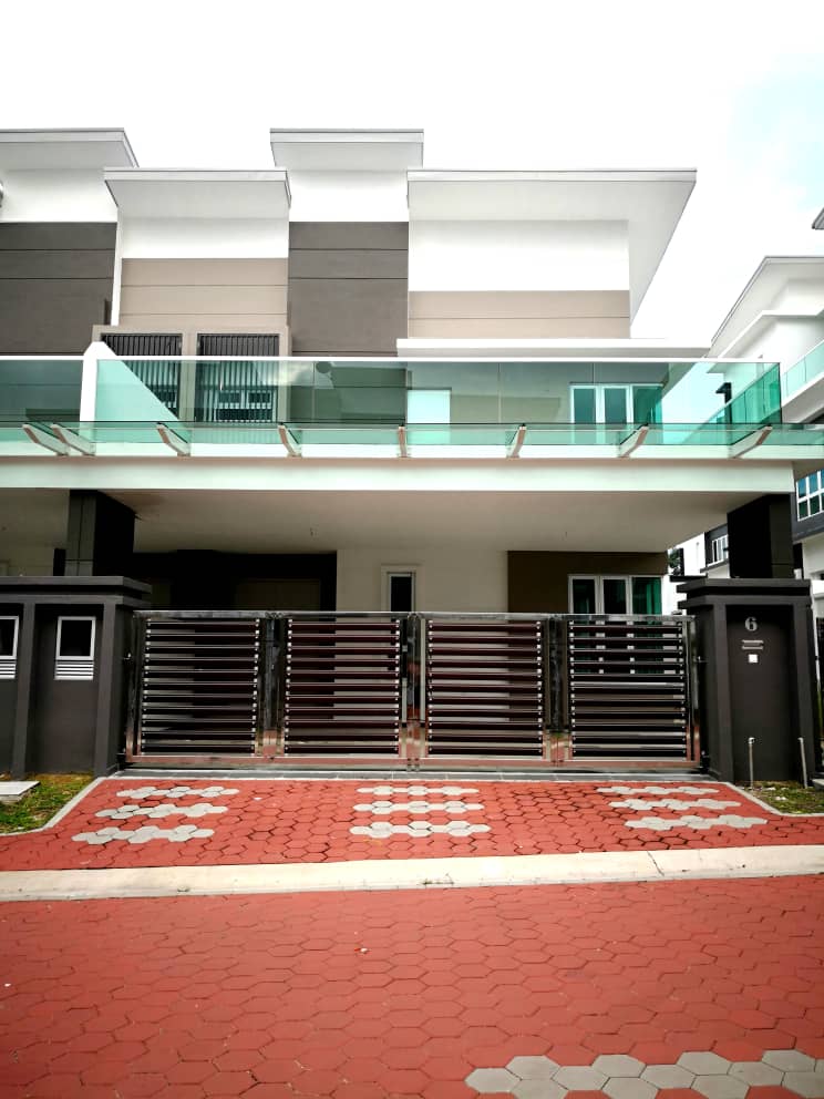 Double Storey Semi-D Mahkota Heights Kuantan