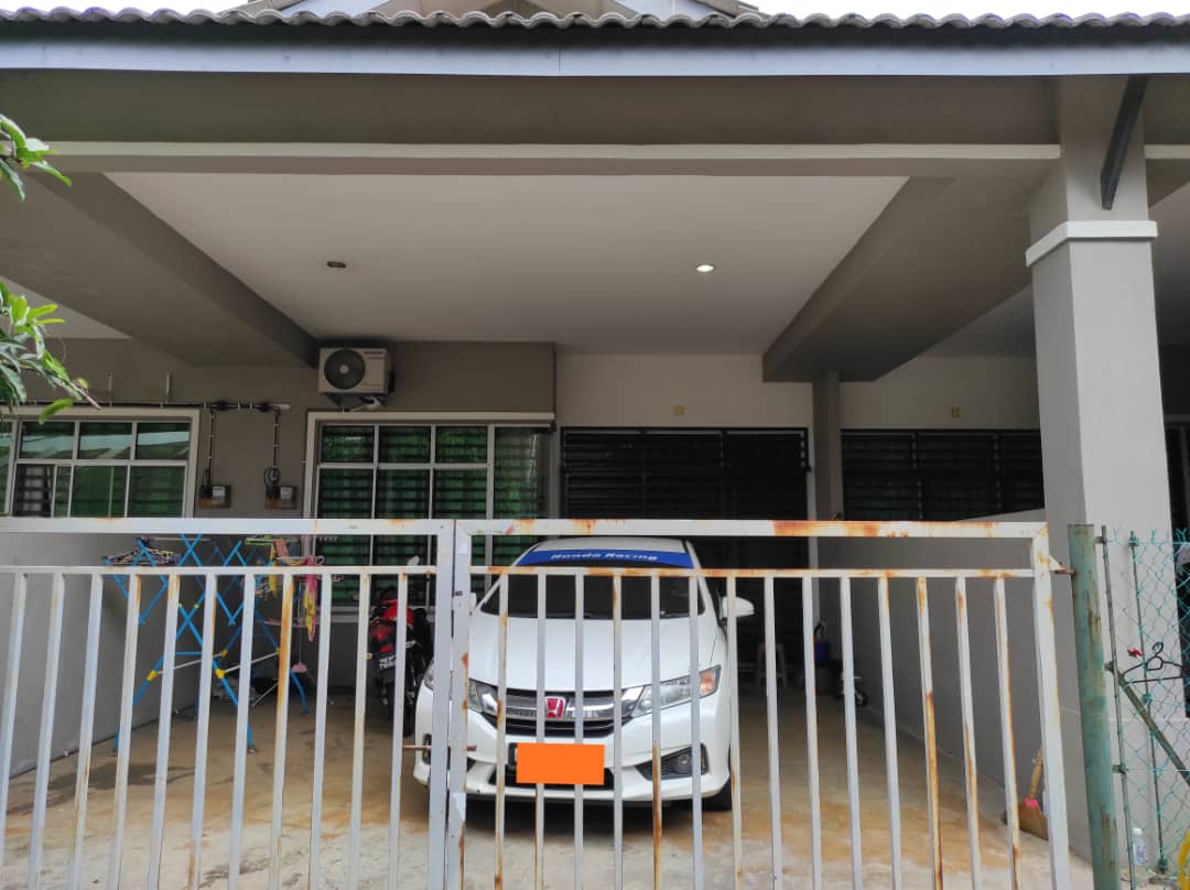 Single Storey Terrace Kg Padang Jaya - photo 1