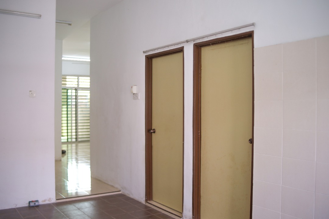 Single Storey Terrace Kg Padang Jaya - photo 6