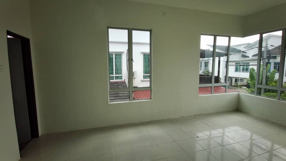 Semi-D 2 Tingkat Taman Koperasi Perdana Chukai - photo 6