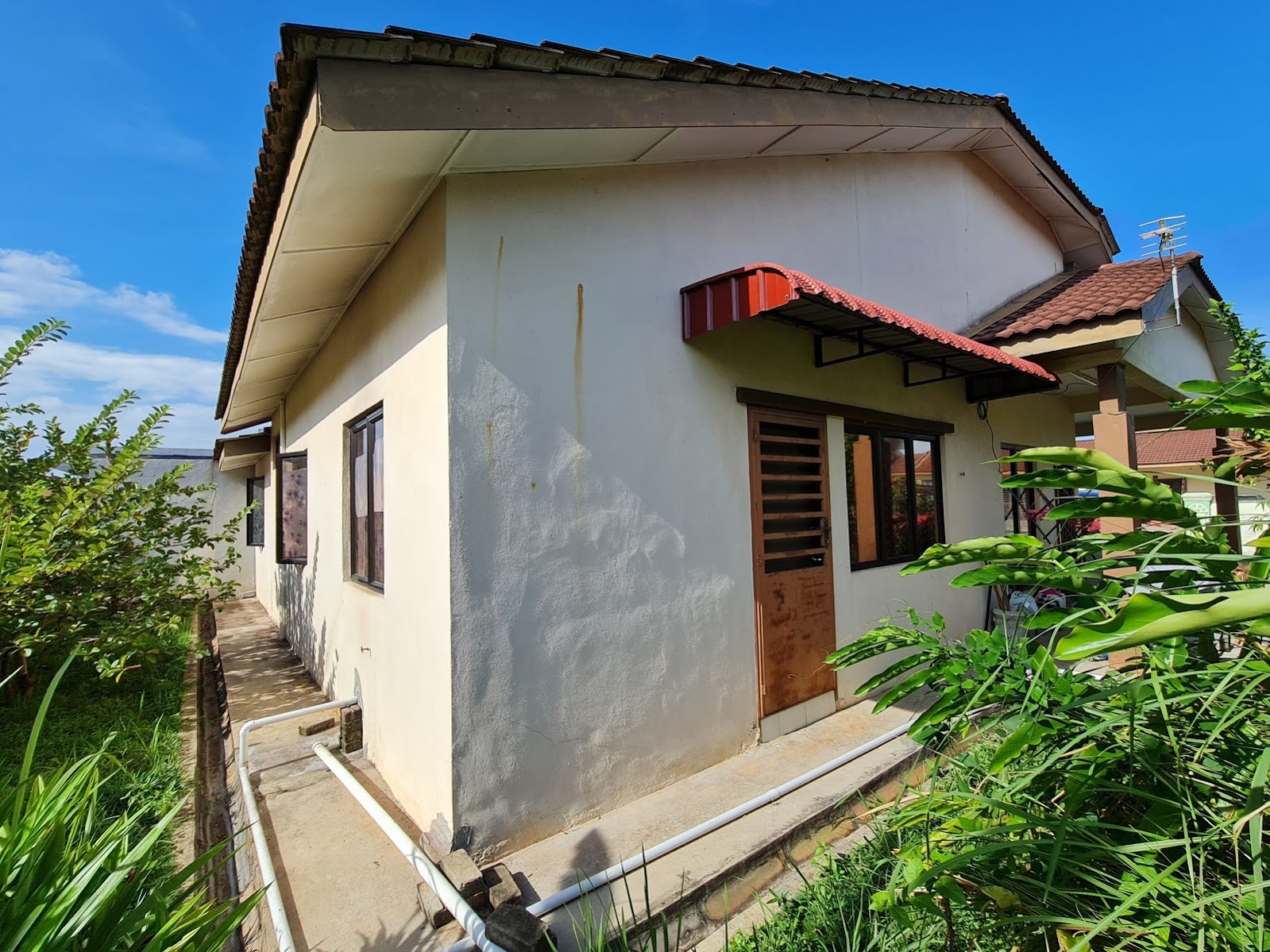 Single Storey Semi-D Indera Sempurna Kuantan - photo 8