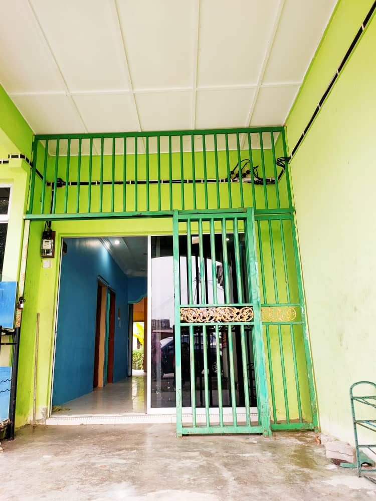 Single Storey Terrace Seri Inderapura Kuantan - photo 2