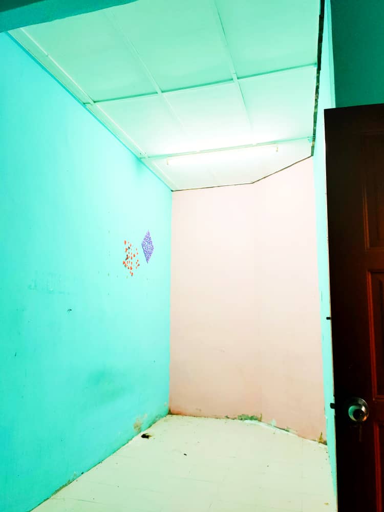 Single Storey Terrace Seri Inderapura Kuantan - photo 6