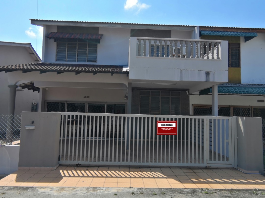 Double Storey End Lot Kubang Buaya Kuantan - photo 1