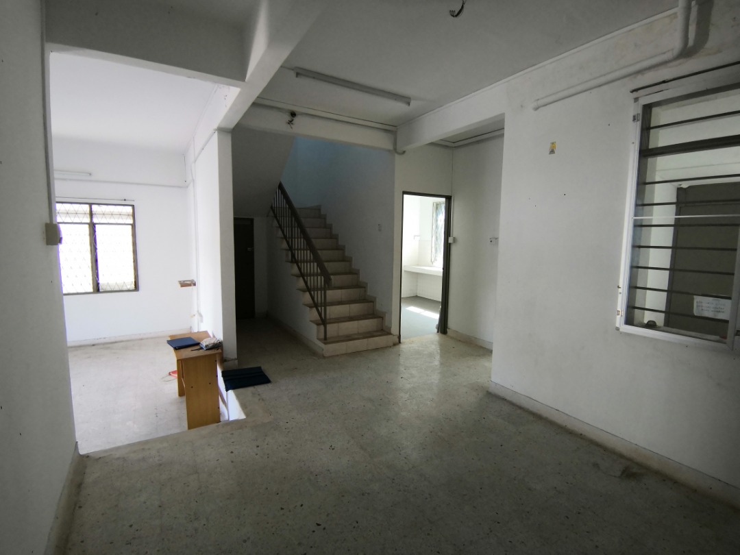 Double Storey End Lot Kubang Buaya Kuantan - photo 3