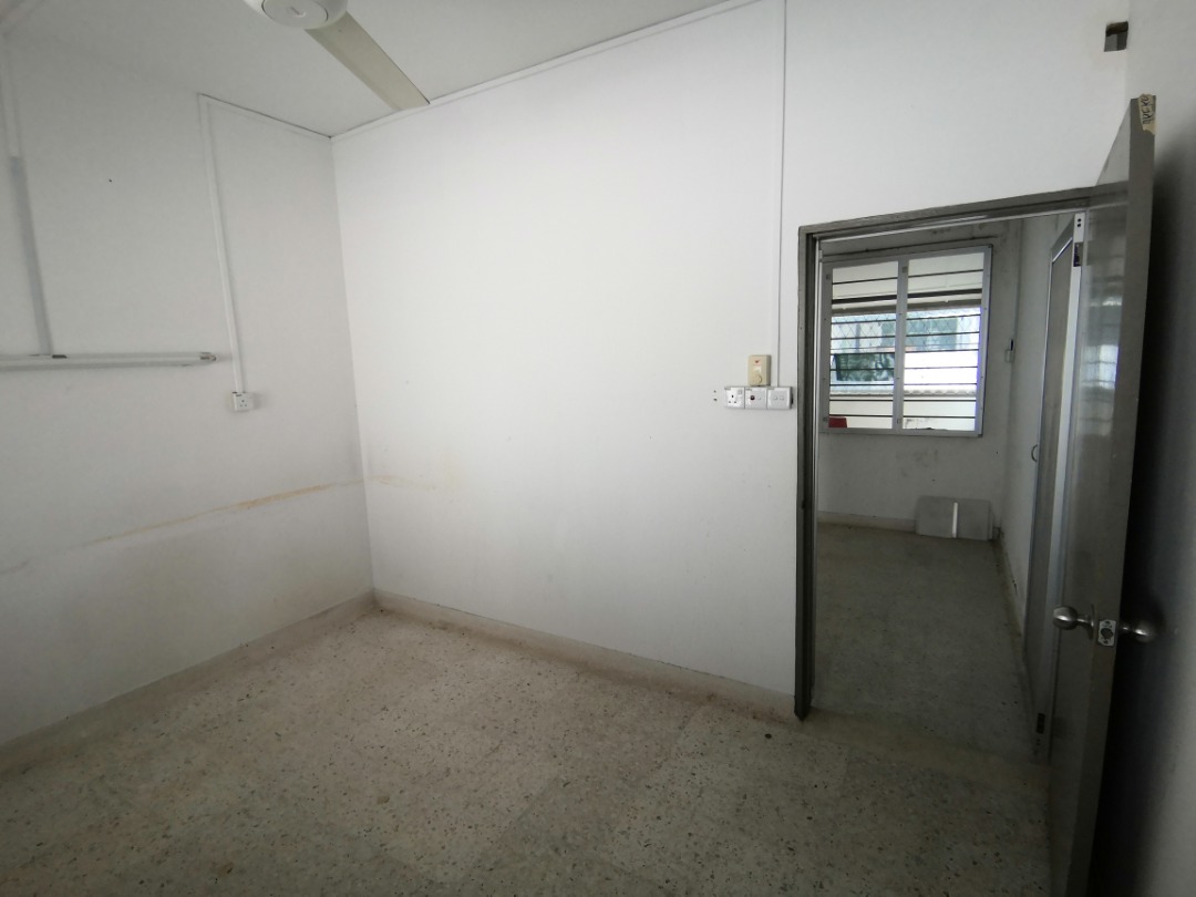 Double Storey End Lot Kubang Buaya Kuantan - photo 4