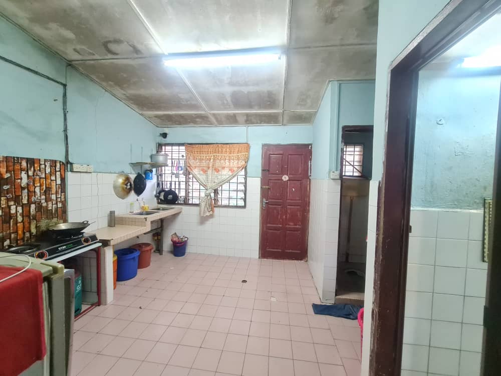 Teres Dua Tingkat Seri Setali Jalan Haji Ahmad - photo 4