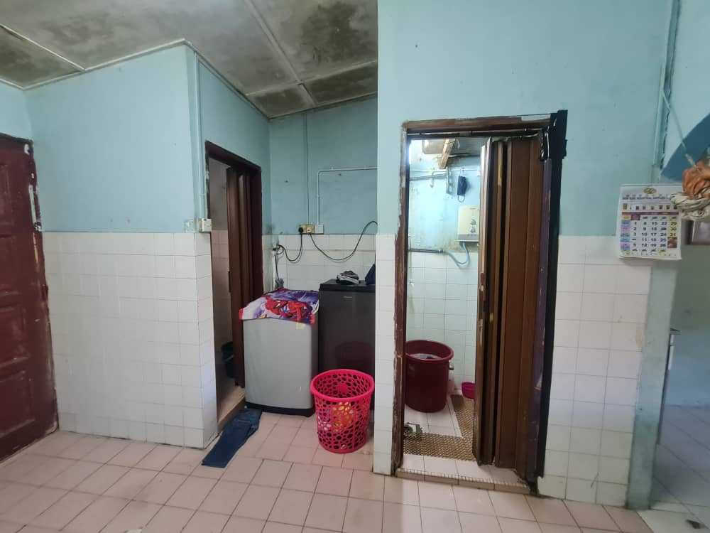 Teres Dua Tingkat Seri Setali Jalan Haji Ahmad - photo 5