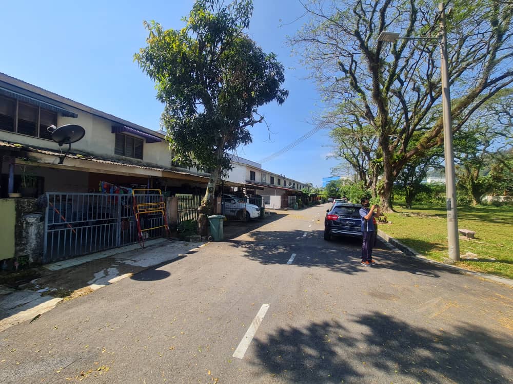 Teres Dua Tingkat Seri Setali Jalan Haji Ahmad - photo 8