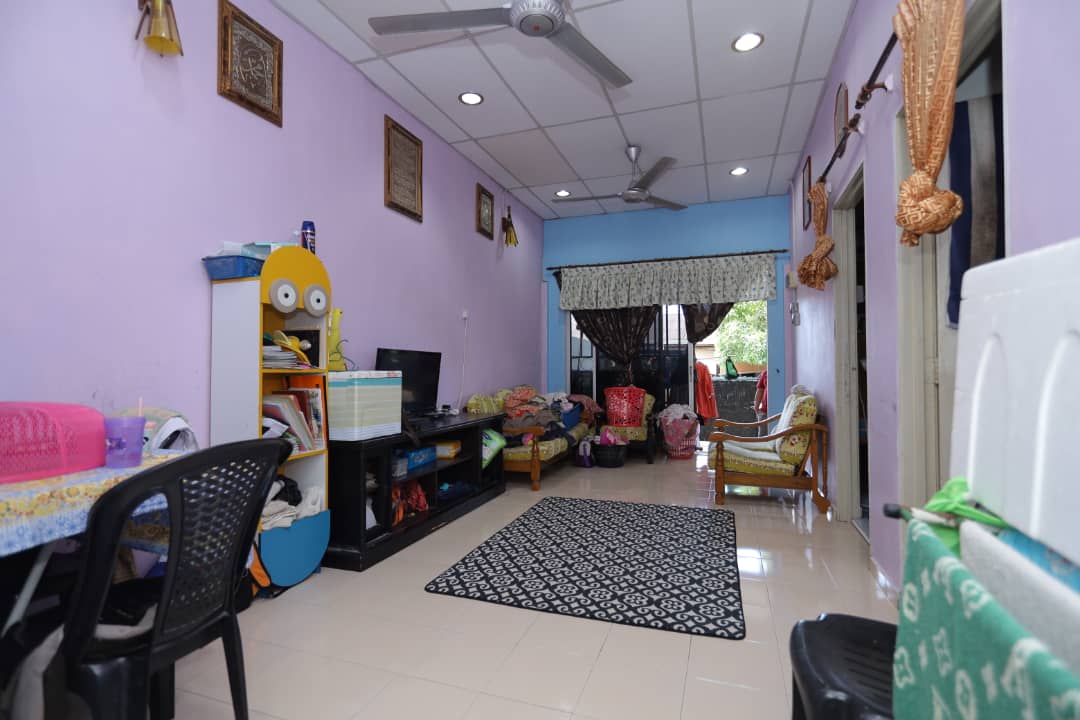 Single Storey Terrace Taman PSJ Sg Karang - photo 2