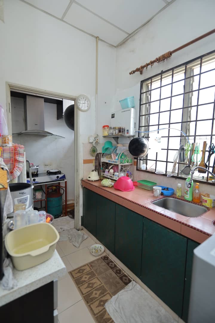 Single Storey Terrace Taman PSJ Sg Karang - photo 6