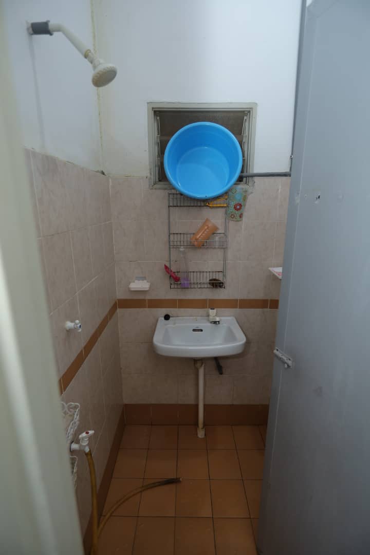 Single Storey Terrace Taman PSJ Sg Karang - photo 8