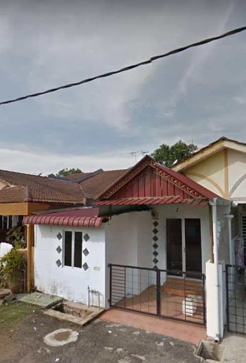 Teres Setingkat Kampung Padang Kuantan - photo 1
