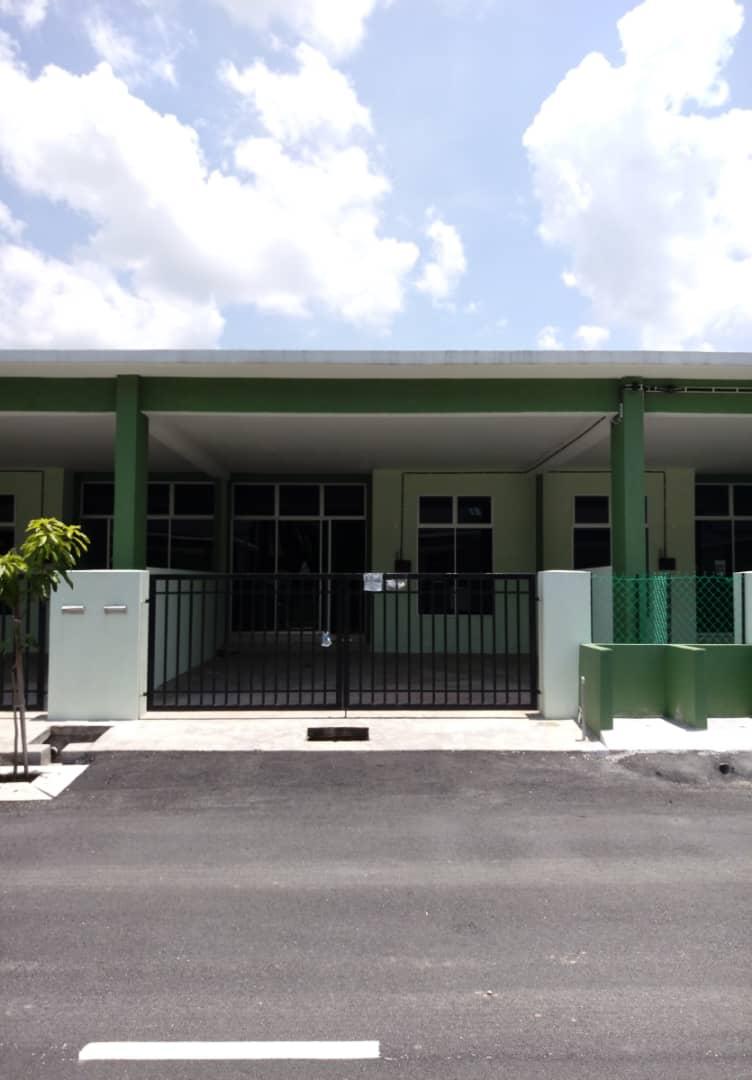 Teres Setingkat Perumahan Pandan Sejahtera Kuantan - photo 1