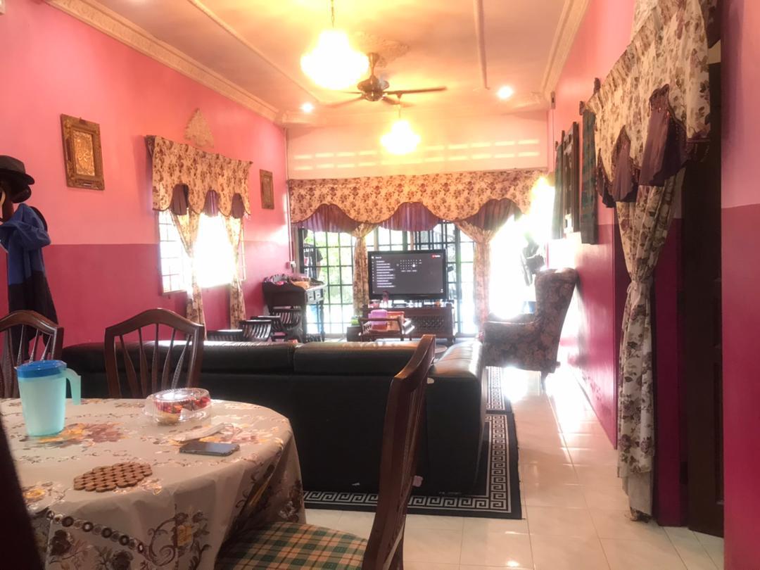 Semi-D Single Storey Taman Guru Kuantan - photo 5