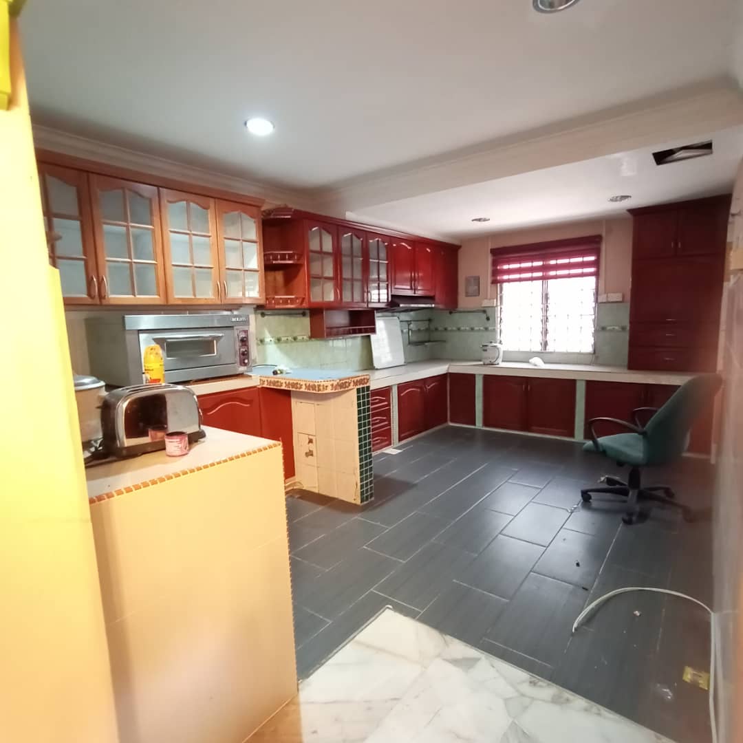 Teres Dua Tingkat Corner Lot Bandar Seri Kerteh - photo 4