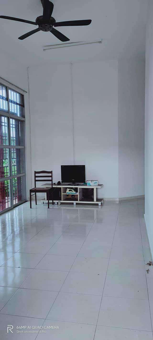 Single Storey Taman Tas Ria Kuantan - photo 4