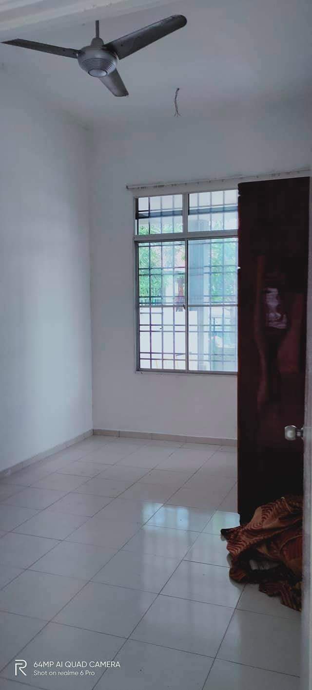 Single Storey Taman Tas Ria Kuantan - photo 9