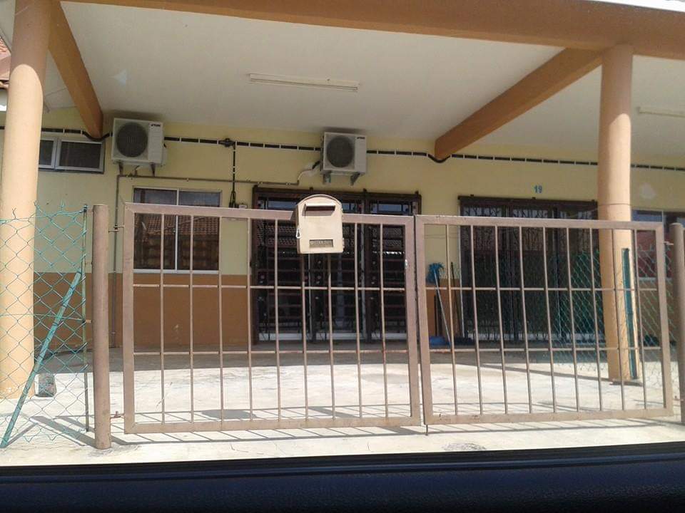 Single Storey Terrace Indera Sempurna Kuantan - photo 1