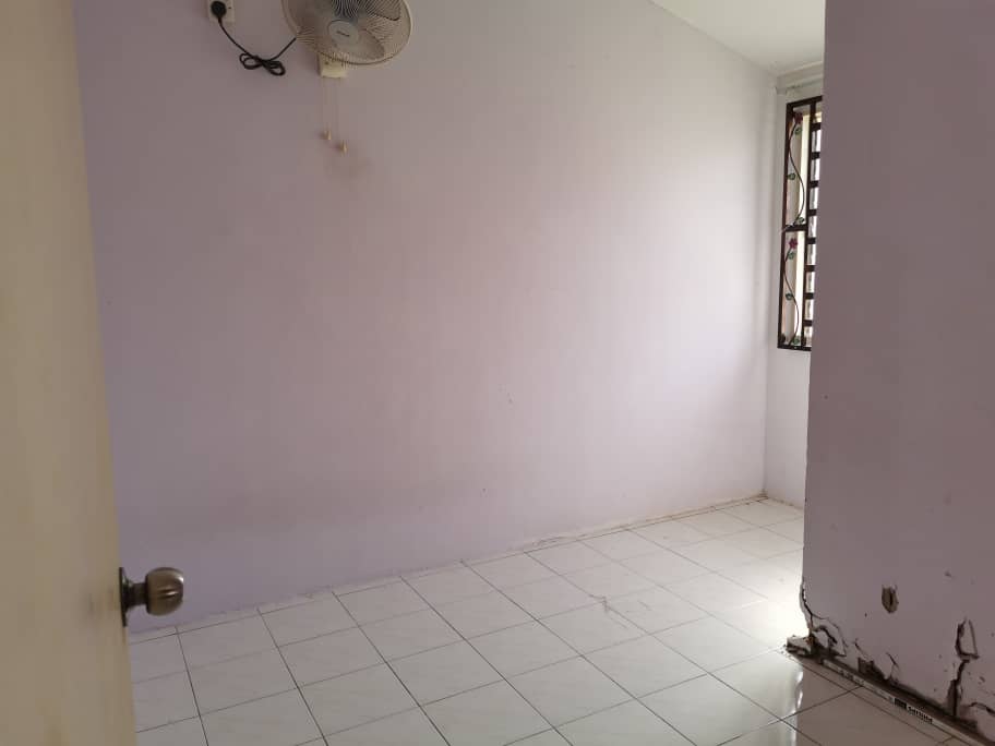 Single Storey Terrace Indera Sempurna Kuantan - photo 6