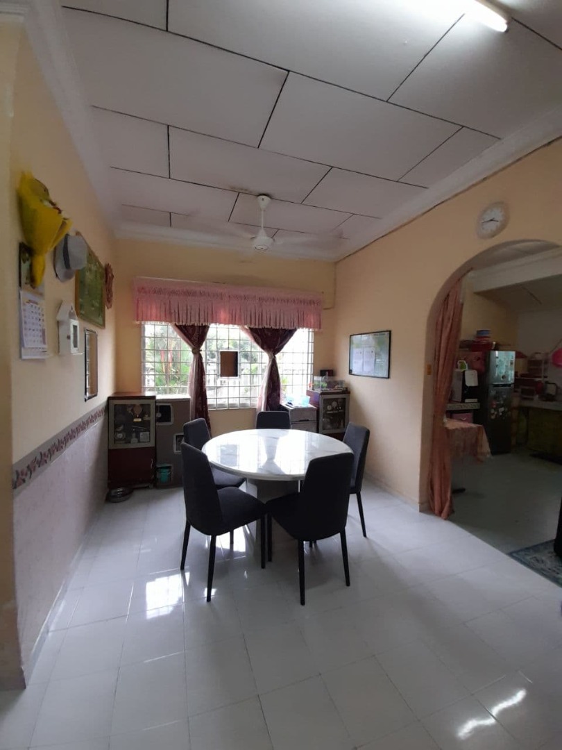 Semi-D Single Storey Corner Lot Balok Makmur - photo 3