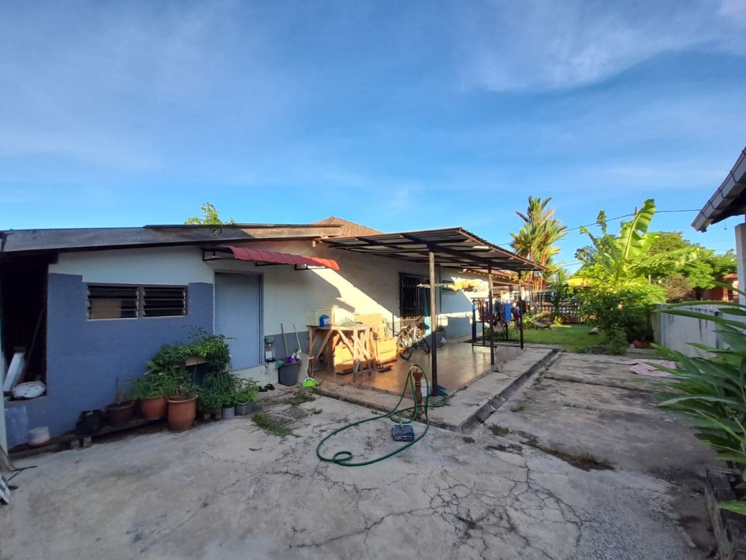 Semi-D Single Storey Balok Makmur - photo 3