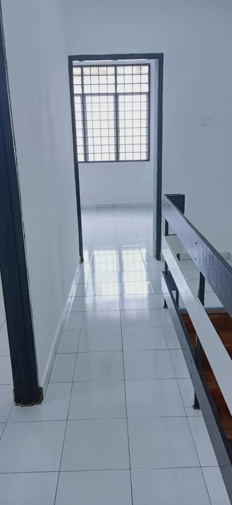 Double Storey Taman Sri Pelindung Aman Kuantan - photo 8