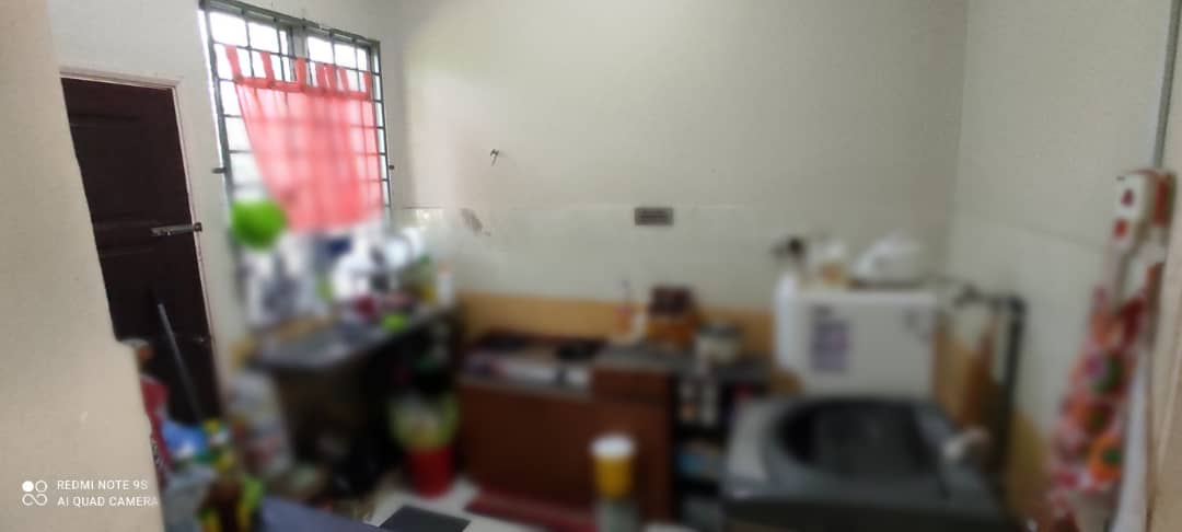 Bungalow Tanah Luas Kampung Besut Kemaman - photo 7