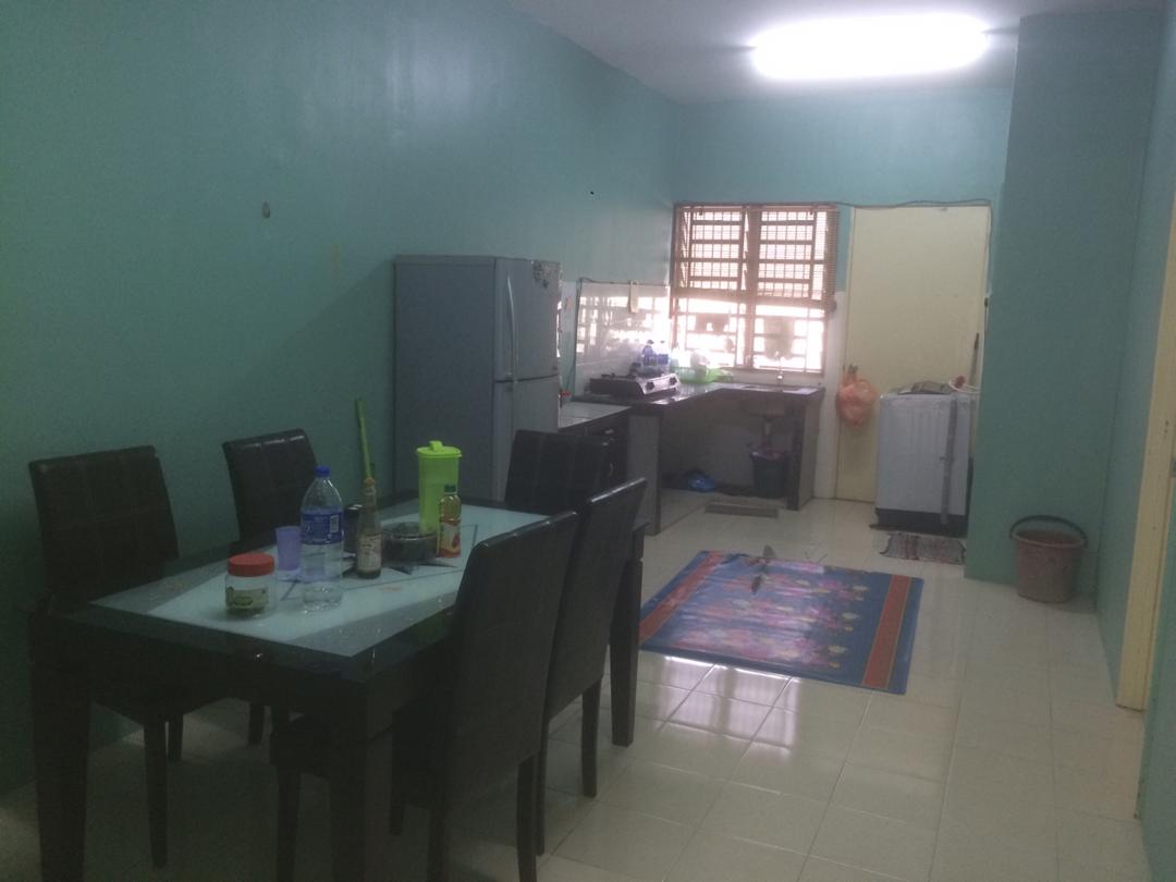 Teres Setingkat Taman Gambang Damai Kuantan - photo 6