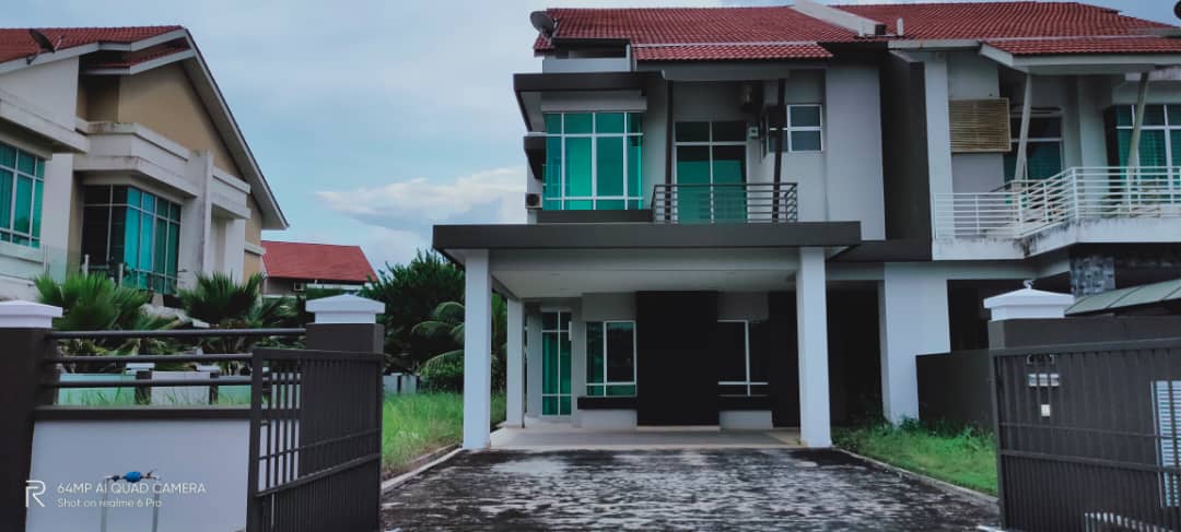 Double Storey Semi-D Bukit Istana Kuantan
