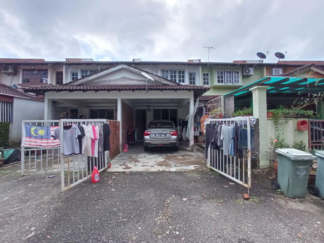 Double Storey Terrace Indera Mahkota Dua Kuantan