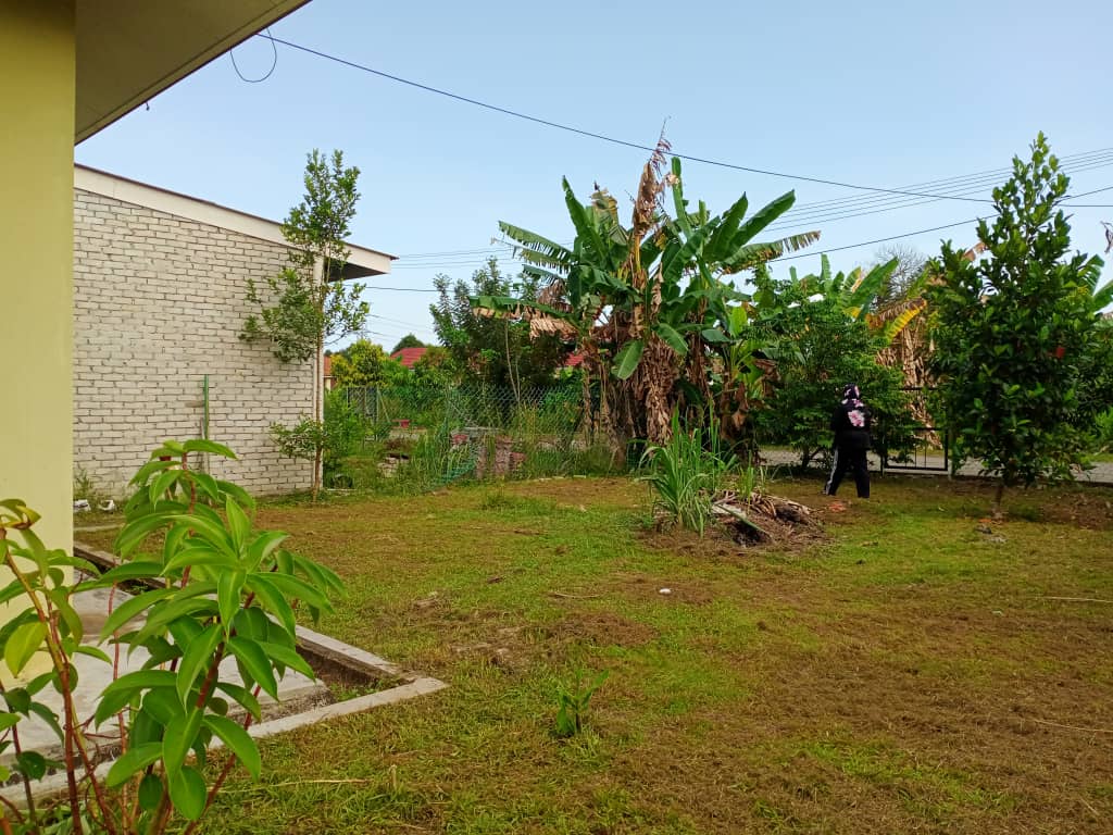 Corner Lot Setingkat Taman Seroja Satu Binjai - photo 3