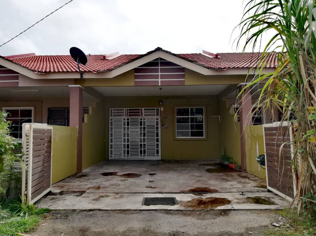 Teres Setingkat Setengah Tmn Banggol Indah Kemaman