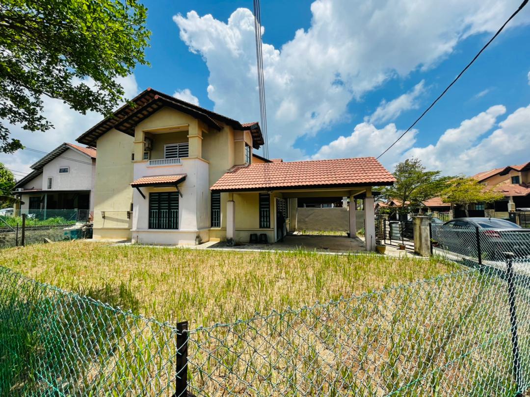 Double Storey Corner Lot Bandar Damansara Kuantan - photo 1