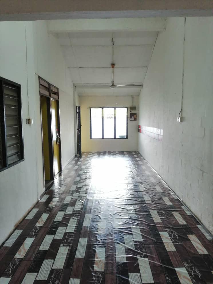 Terrace House Taman Tas Kuantan - photo 2
