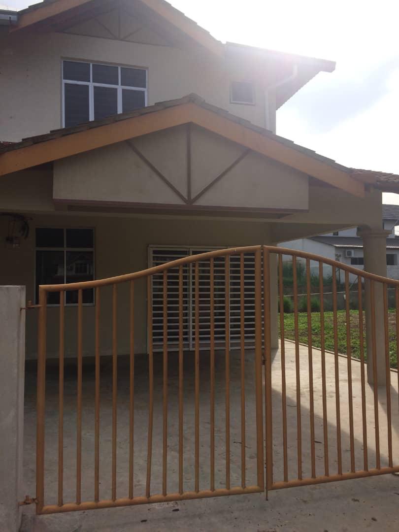 Double Storey Corner Lot Tmn Batu Hitam Indah - photo 1