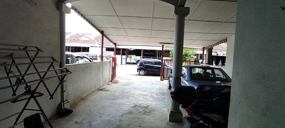 Teres Setingkat Taman Guru Kuantan - photo 3