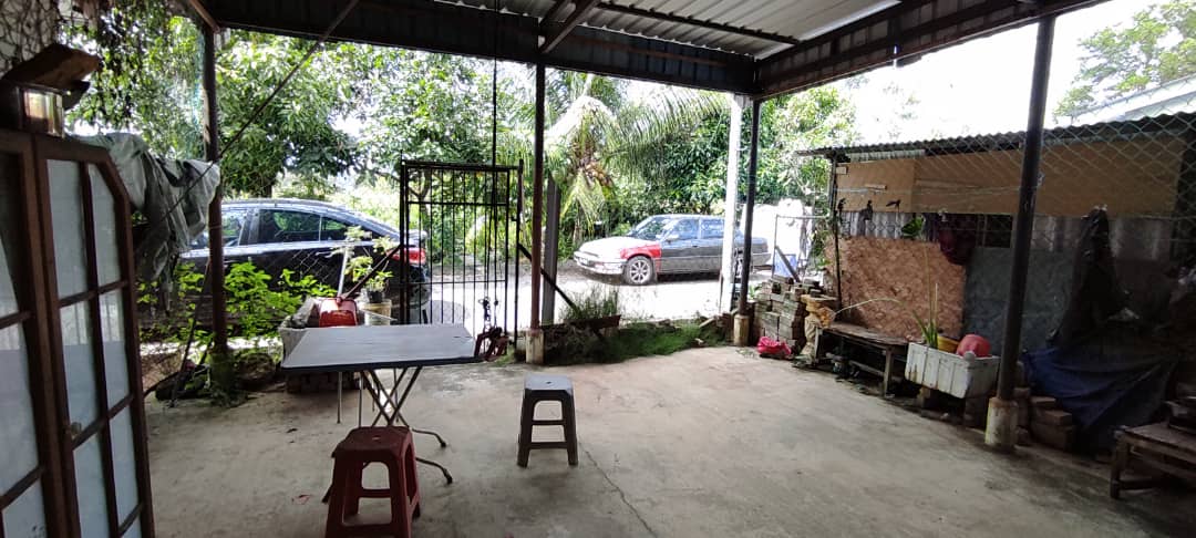 Teres Setingkat Taman Guru Kuantan - photo 7