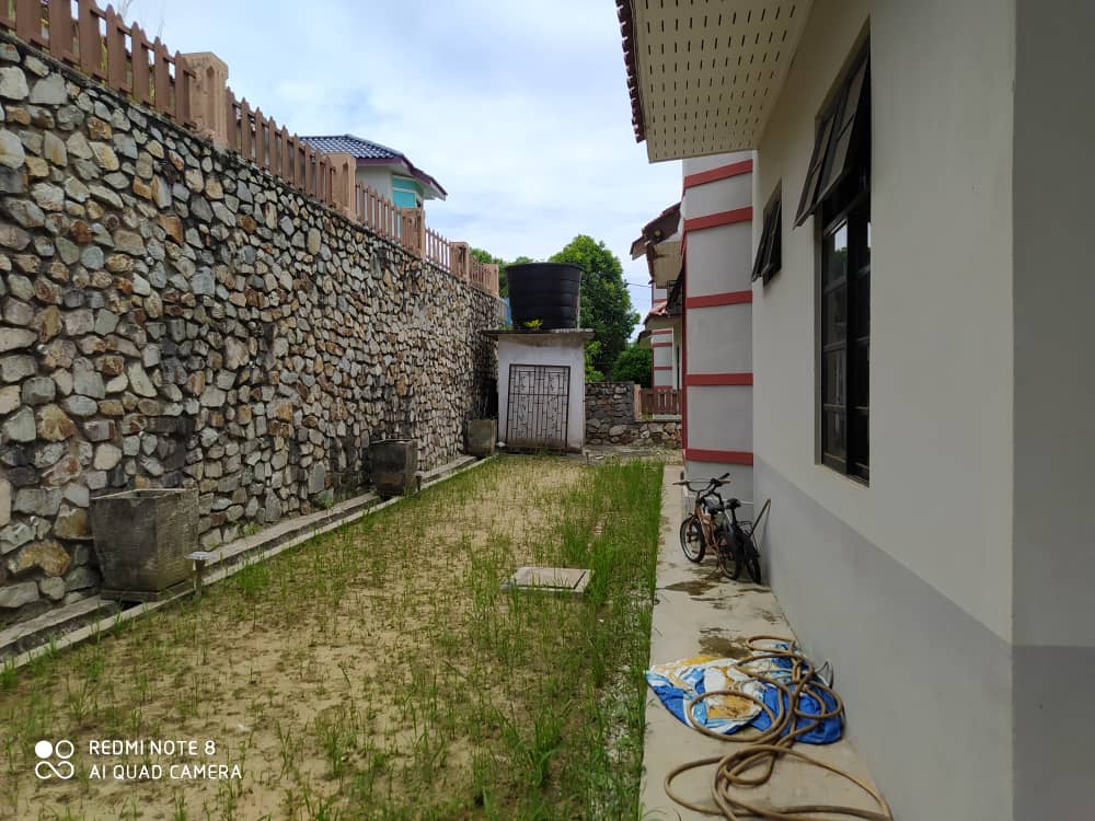 Two Storey Detached Bungalow Taman Jengka Mahkota - photo 9