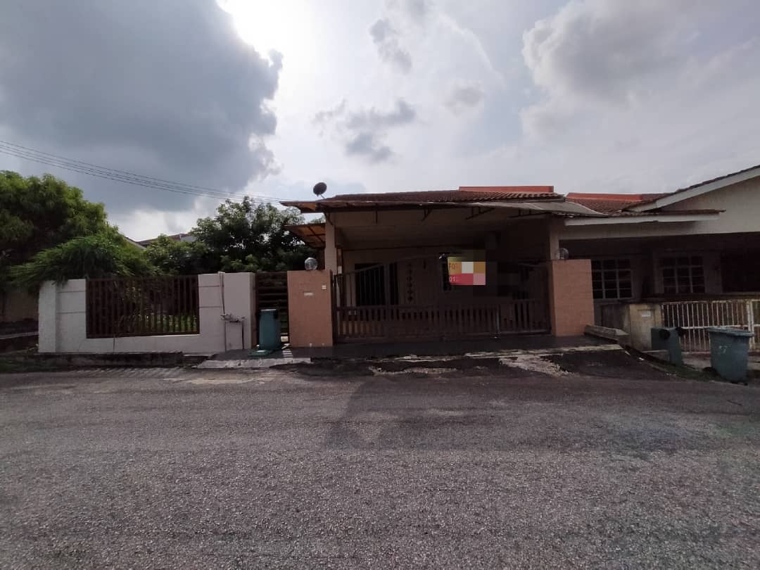 Teres Setingkat End Lot Indera Mahkota Lima Belas - photo 2