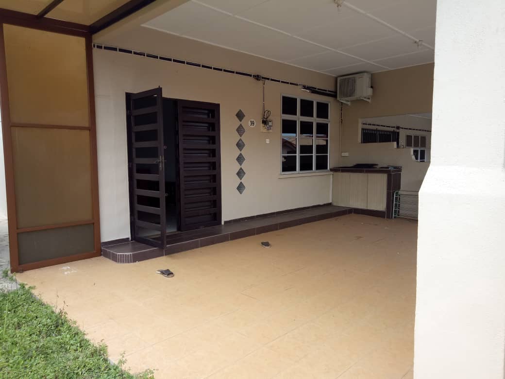 Teres Setingkat End Lot Indera Mahkota Lima Belas - photo 3