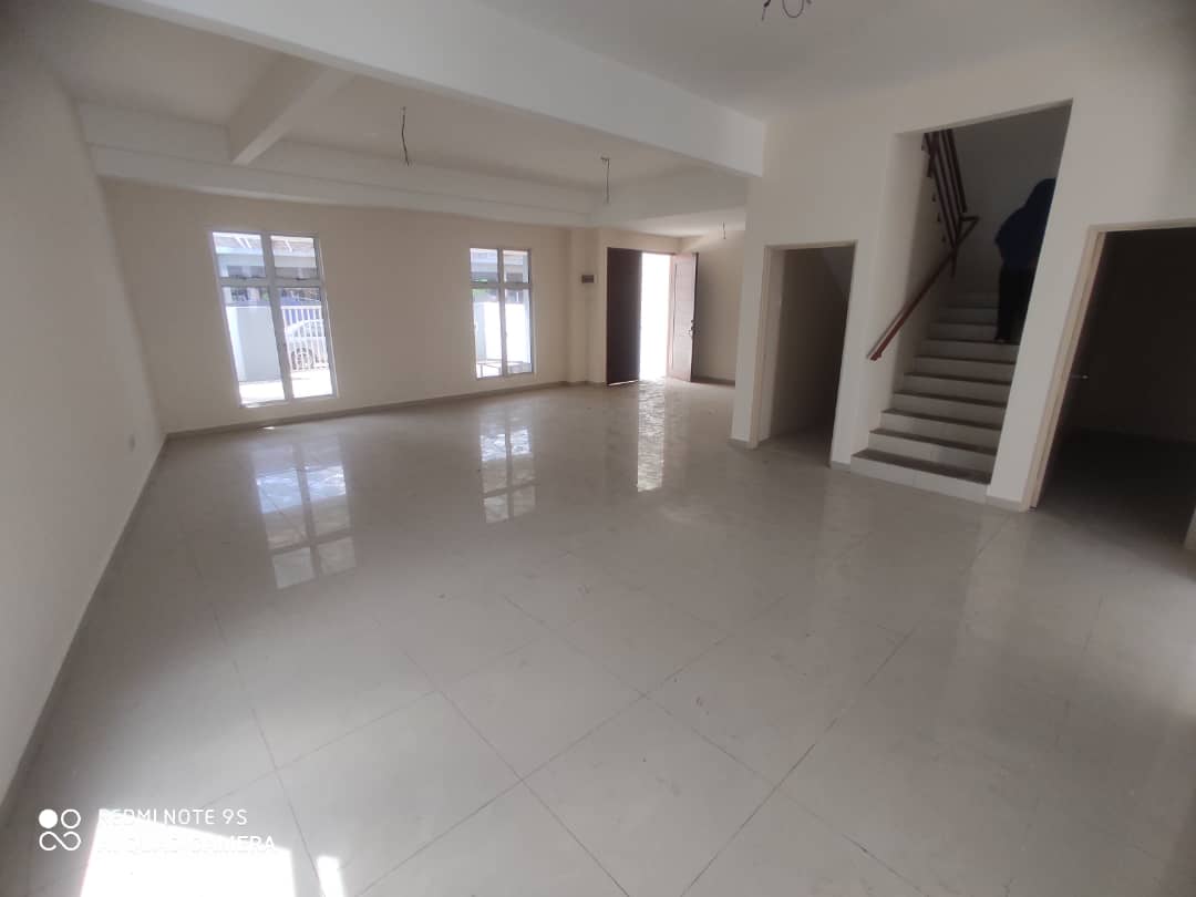 Double Storey Terrace End Lot Taman Seri Teruntum - photo 2