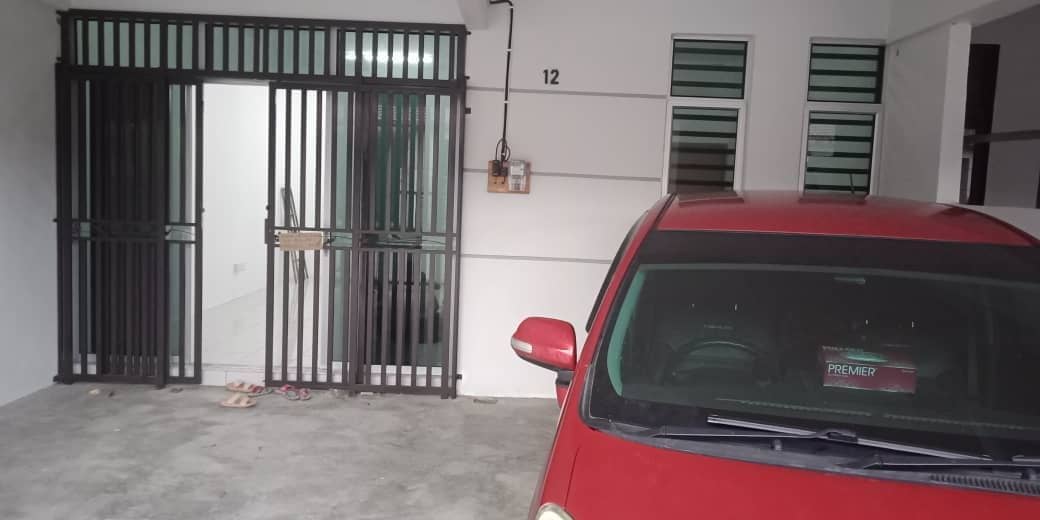 Teres Setingkat Taman Seri Mahkota Permai Kuantan - photo 2