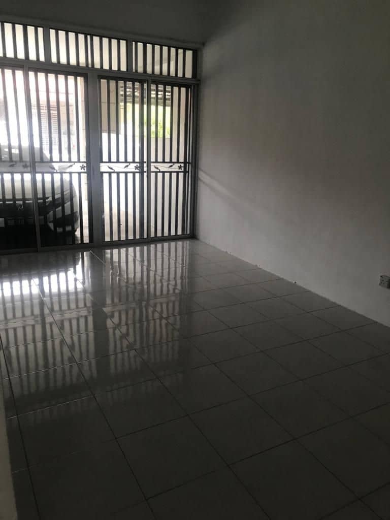 Teres Setingkat Taman Seri Mahkota Permai Kuantan - photo 3