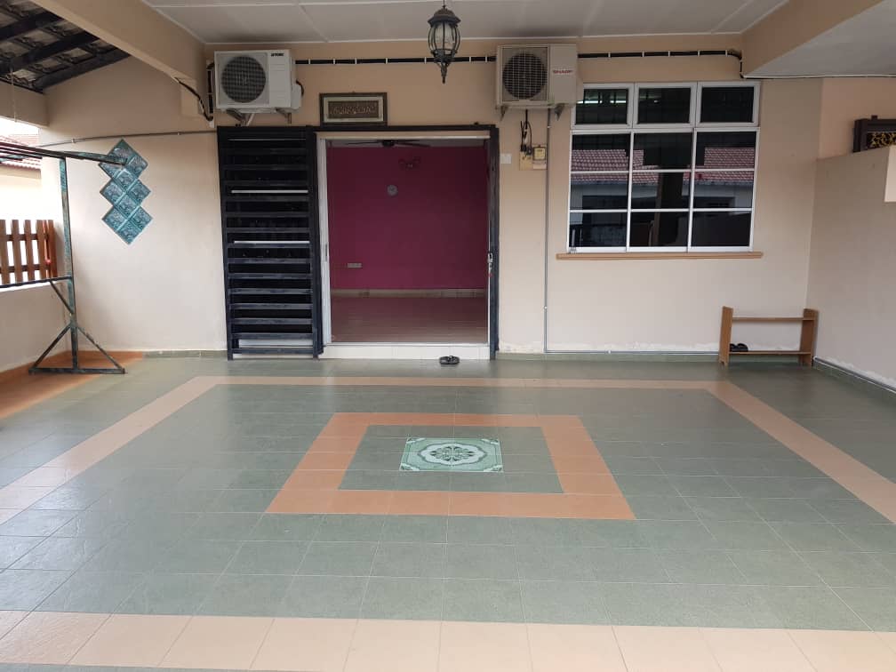 Teres End Lot Taman Seri Mahkota Permai Kuantan - photo 4