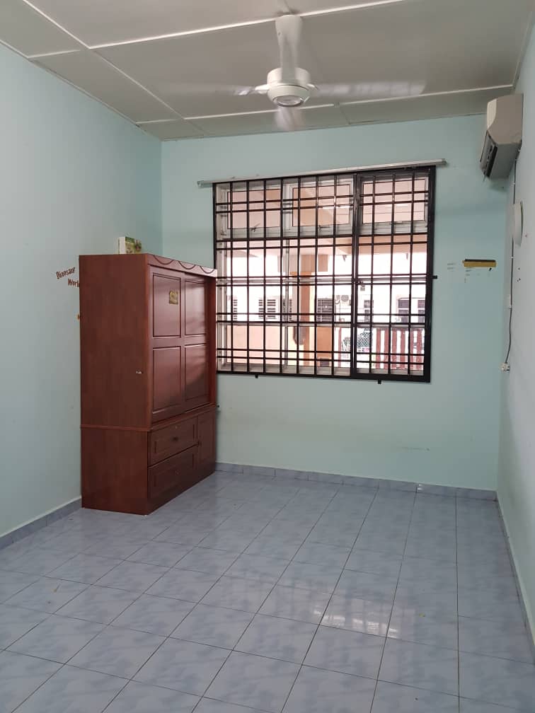 Teres End Lot Taman Seri Mahkota Permai Kuantan - photo 10