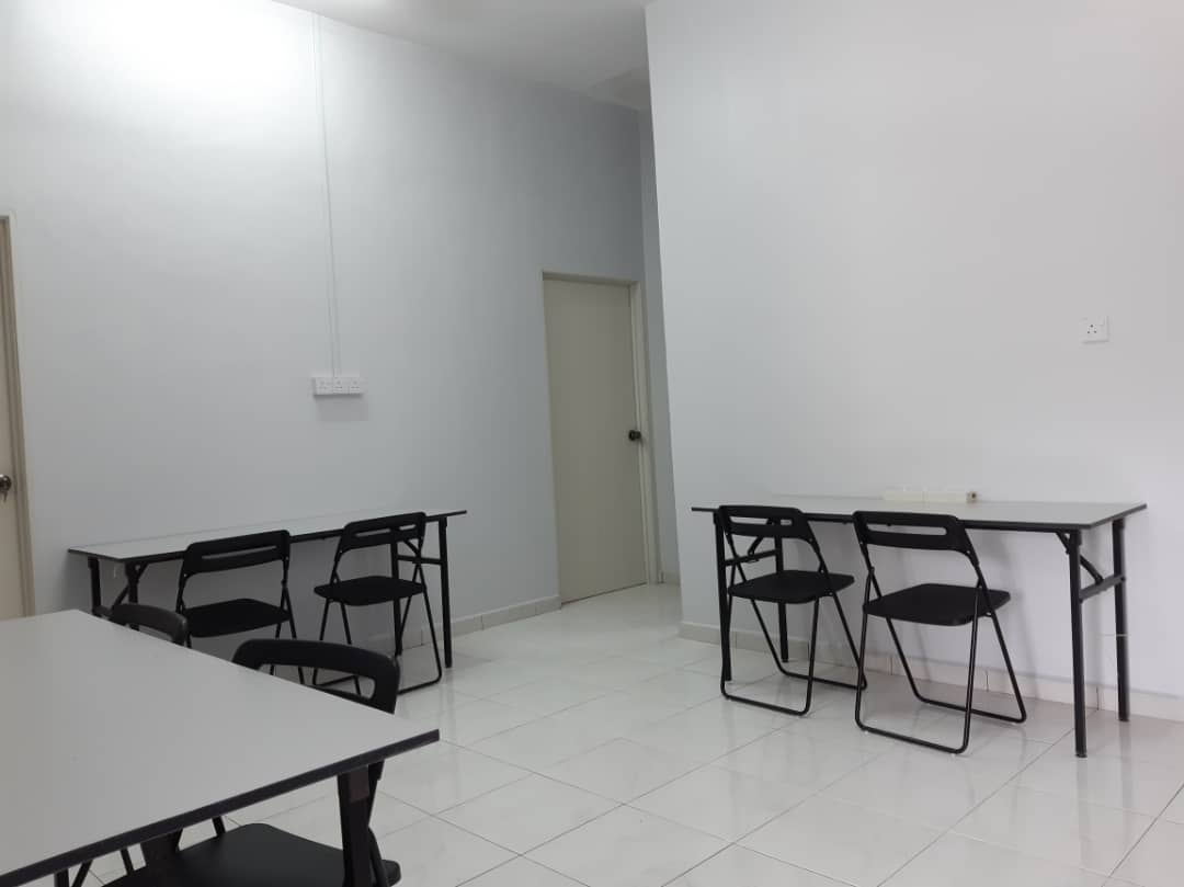Banglo Sepuluh Bilik Jalan Tegak Pekan Pahang - photo 2
