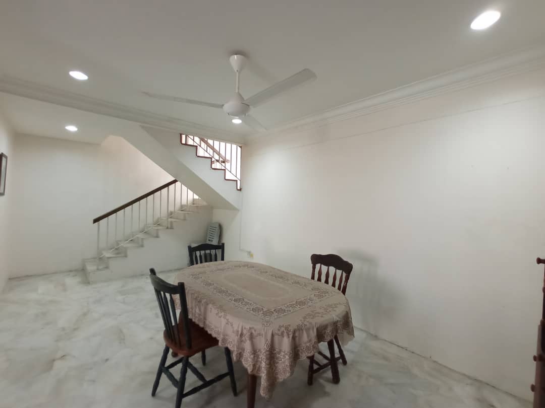 Double Storey Terrace Desa Samudera IM Lapan - photo 8
