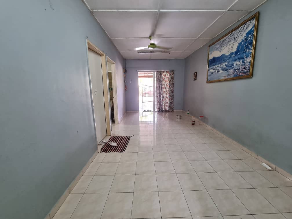 Single Storey Terrace Inderapura Kuantan - photo 3