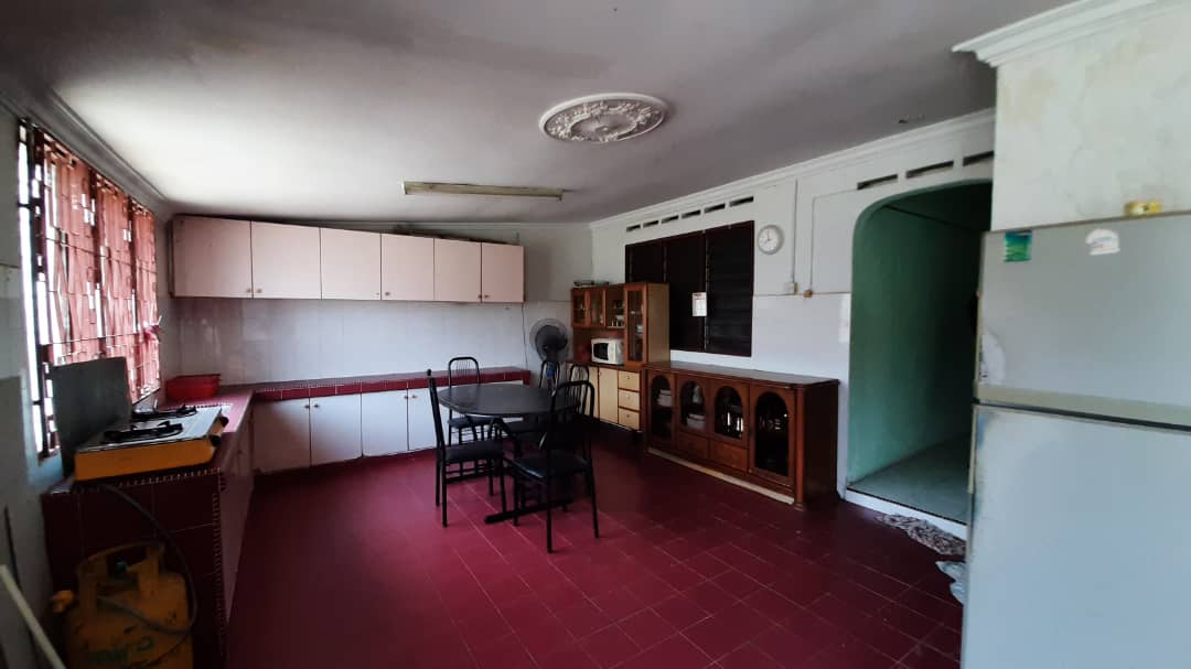 Single Storey Terrace Bukit Setongkol Kuantan - photo 8